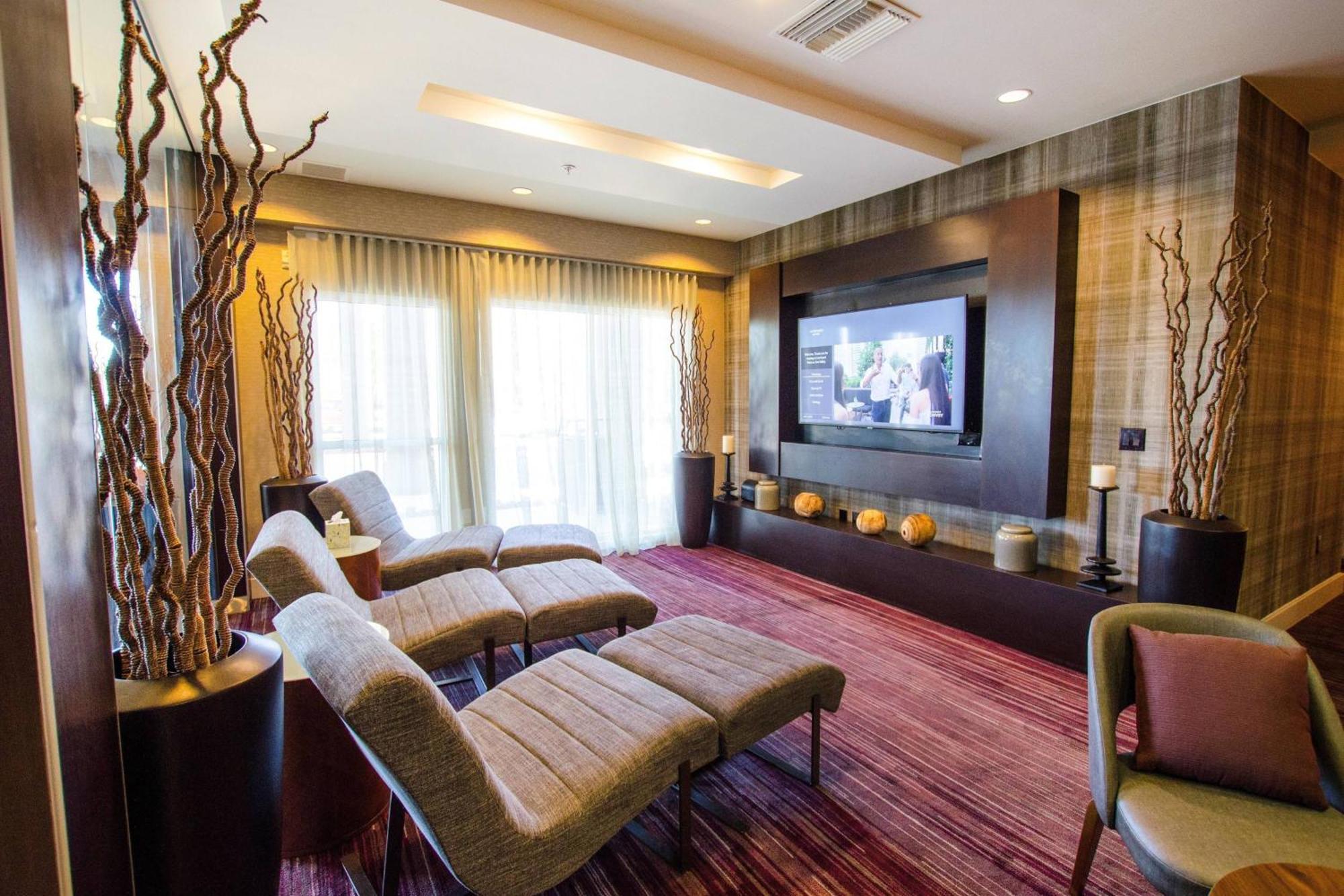 Courtyard Ventura Simi Valley Luaran gambar
