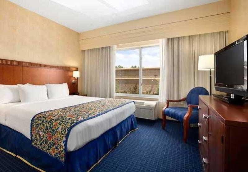 Courtyard Ventura Simi Valley Luaran gambar