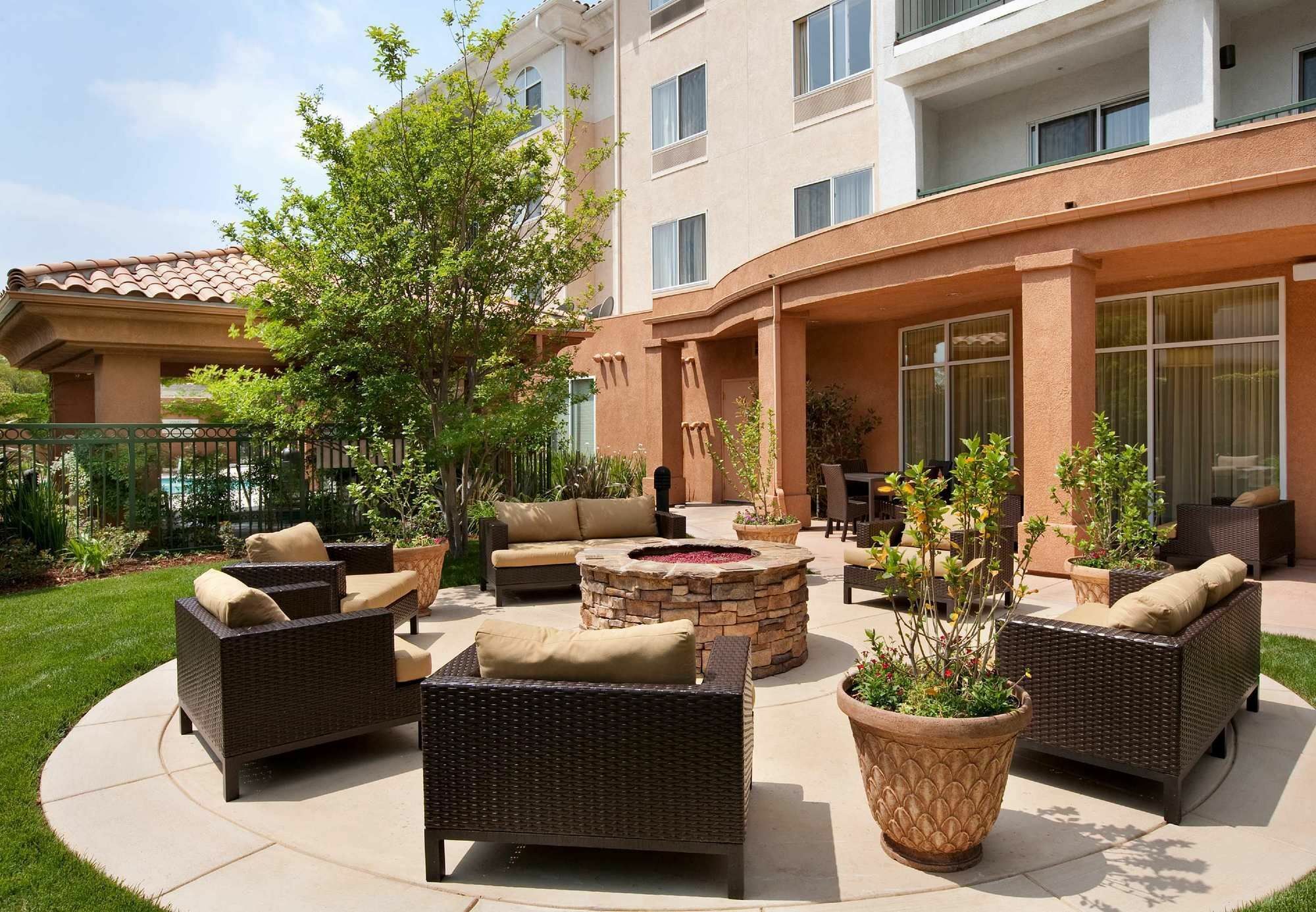 Courtyard Ventura Simi Valley Luaran gambar